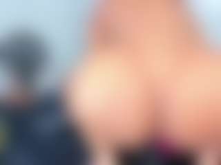 Ximena-Case's Live Sex Cam Show