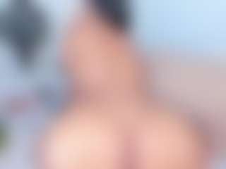 Live cam show with Ximena-Case - College on Camsoda
