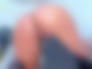 Ximena-Case's Live Sex Cam Show