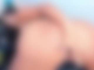 Live cam show with Ximena-Case - Sexwebcam Athletic on CamClone