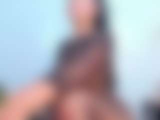 Live cam show with Ximena-Case - Solo on Mixed Magazine Live