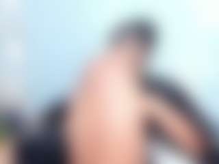 Live cam show with Ximena-Case - Average on Camsoda