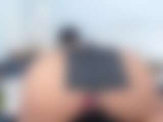 Ximena-Case's Live Sex Cam Show