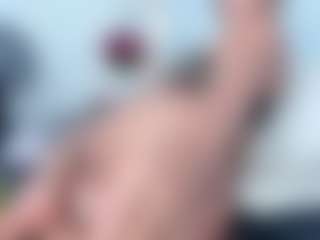 Live cam show with Ximena-Case - Athletic Shaved Pussy on Mixed Magazine Live