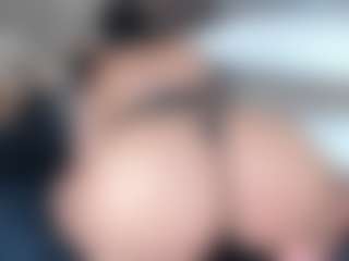 Live cam show with Ximena-Case - Bikini on sexylive.show