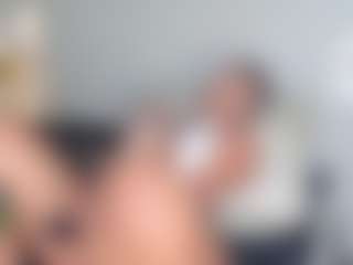 Live cam show with Ximena-Case - Dreads on fuklive.com