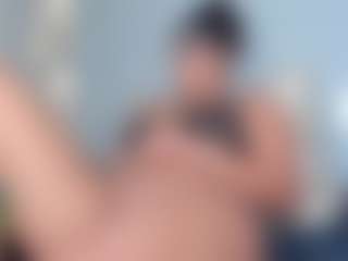 Live cam show with Ximena-Case - Striptease on SinfulBabes