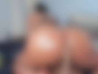 Live cam show with Ximena-Case - Big Tits on Dare Cams