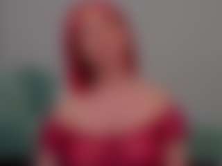 Live cam show with BewitchingEva - Shaved Pussy on livesuperchat.net