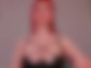 Live cam show with BewitchingEva - Dildo on SpunkLive