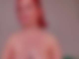 Live cam show with BewitchingEva - BBW on SpunkLive