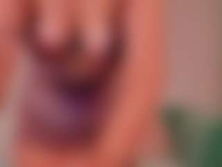 Live cam show with BewitchingEva - Dirty Talk on Gym Cam Girls
