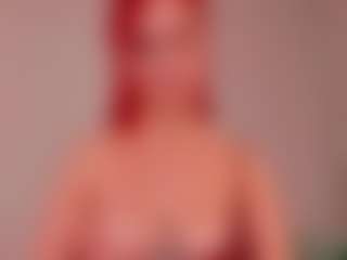 Live cam show with BewitchingEva - Tease on Camsoda
