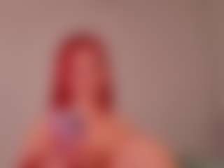 Live cam show with BewitchingEva - Gagging on CSO-WL