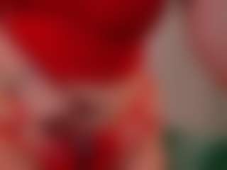 Live cam show with BewitchingEva - Shaved Pussy on Camming Site