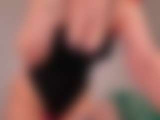 Live cam show with BewitchingEva - Sph on Camsoda