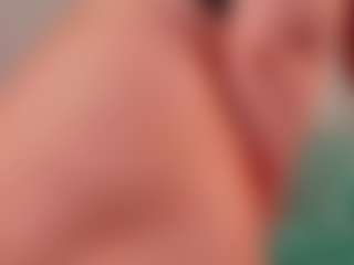 Live cam show with BewitchingEva - Dirty on StripNow