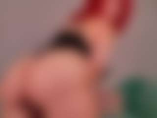 Live cam show with BewitchingEva - Gagging on livesuperchat.net