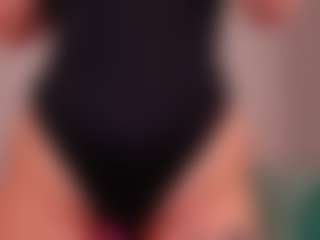 Live cam show with BewitchingEva - Smoking on fapnchat