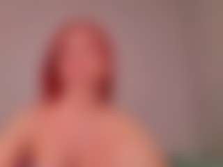Live cam show with BewitchingEva - Smoking on Camsoda
