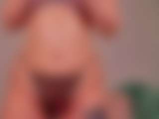 Live cam show with BewitchingEva - Natural on Camming Site