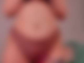 Live cam show with BewitchingEva - Deepthroat on Camsoda