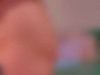 Live cam show with BewitchingEva - Small Tits on CamSextacy