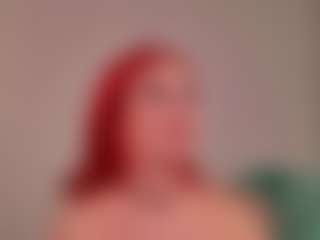 Live cam show with BewitchingEva - Natural on makecum.org