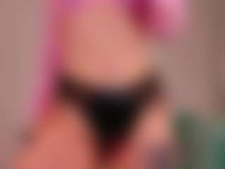 Live cam show with BewitchingEva - Spank on Camiplay Live