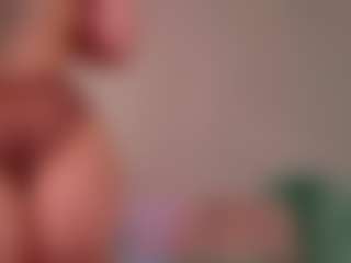 Live cam show with BewitchingEva - Butt Plug on Mixed Magazine Live
