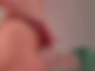 Live cam show with BewitchingEva - Butt Plug on CamClone
