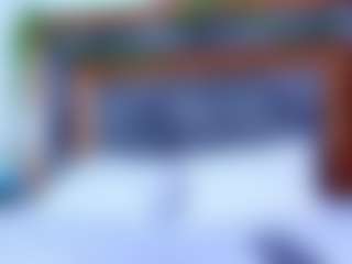 CoralHarrinsonn's Live Sex Cam Show