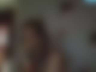 Live cam show with Paradisejas - Average on StripNow