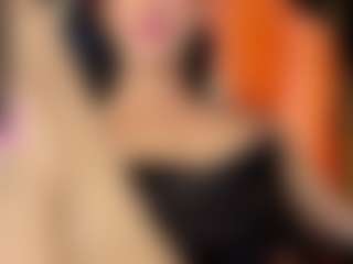 luciarazavi's Live Sex Cam Show