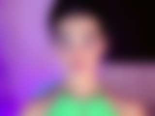 Spettacolo in cam dal vivo con luciarazavi - English su Camsoda