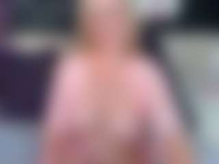 Live cam show with ScarlettMai - Yoga on Mixed Magazine Live