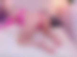 Live cam show with ScarlettMai - Granny MILF on fapnchat