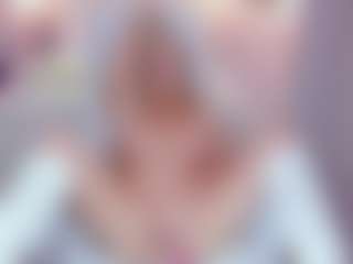 Live cam show with ScarlettMai - Granny on Camsoda