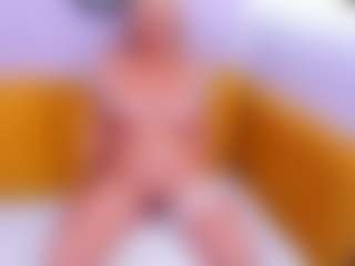 Live cam show with ScarlettMai - Granny Dildo on CamSextacy