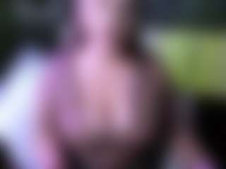 Live cam show with SofiaLani - Blue Eyes on Camming Site