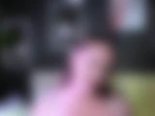 Live cam show with SofiaLani - Blonde Hair Curvy on luckytryst.com