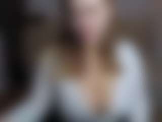 Live cam show with SofiaLani - Blonde Hair Curvy on Camversity