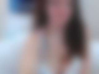 adafontaine18's Live Sex Cam Show