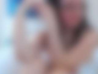 adafontaine18's Live Sex Cam Show