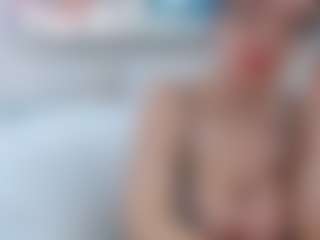 adafontaine18's Live Sex Cam Show