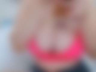 adafontaine18's Live Sex Cam Show