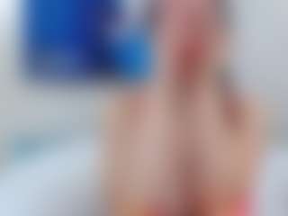 adafontaine18's Live Sex Cam Show