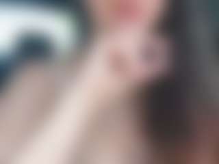 adafontaine18's Live Sex Cam Show