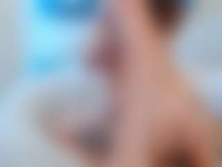 adafontaine18's Live Sex Cam Show
