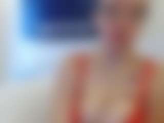 adafontaine18's Live Sex Cam Show